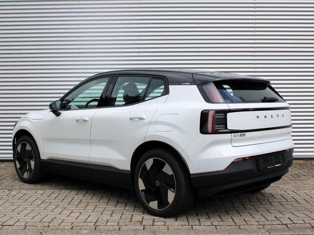 Volvo EX30 Single Motor Extended Range Plus Automaat / Climate Pack / Harman Kardon / Google Maps / SEPP Subsidie van toepassing**