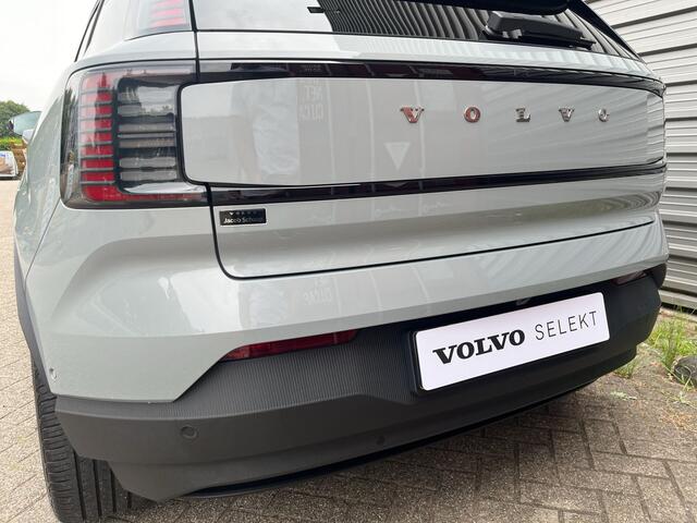 Volvo EX30 Twin Motor Performance Ultra 69 kWh / 360 Camera / Panorama dak / Elektrische Voorstoelen /