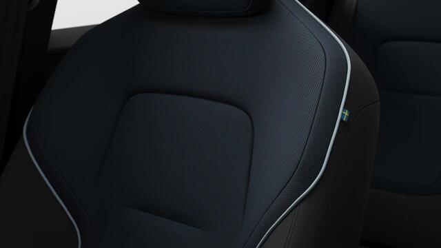 Volvo EX30 Single Motor Extended Range Plus 69 kWh | Levering Oktober | SEPP Subsidie Mogelijk | Elektrisch Verstelbare Voorstoelen | Stoel & Stuurverwarming | Harman Kardon Premium Audio |
