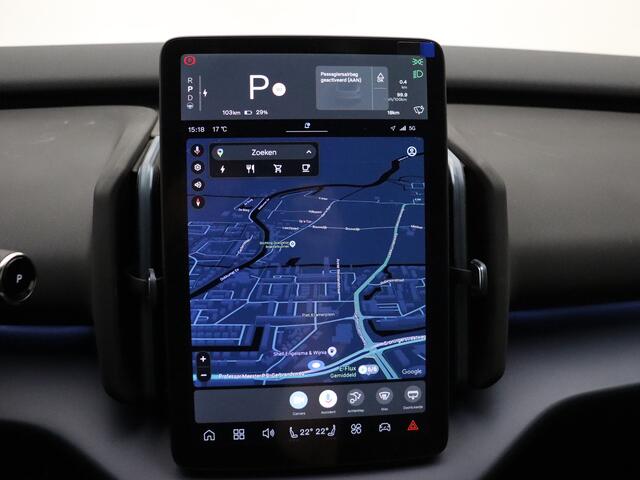 Volvo EX30 Extended Range Plus 69 kWh / Gratis laadpaal* / Snel leverbaar / Getint glas / Stoel + Stuurw. Verwarming / 20'' Velgen