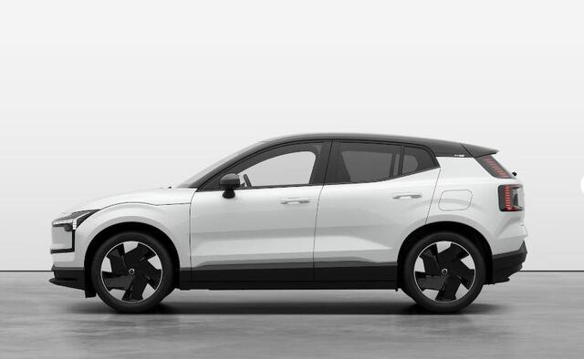 Volvo EX30 Single Motor Extended Range Plus 69kWh 272PK /Adaptieve Cruise Control/ Dodehoek Detectie / Parkeersensoren voor en achter/ Achteruitrijcamera/ Warmtepomp/ Google Services/
