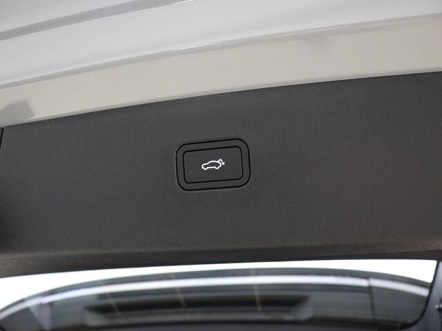Volvo EX30 Extended Range Plus / ¤ 2.950,- SEPP SUBSIDIE + GRATIS LAADPAAL / OUDE PRIJS! / DIRECT LEVERBAAR / NIEUW /