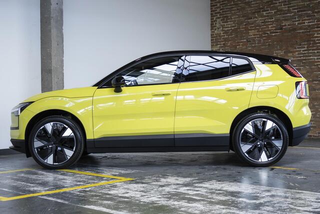 Volvo EX30 Single Motor Extended Range Plus 69 kWh | Gratis Wall box| Warmtepomp| Harman Kardon Premium Audio | Pilot Assist | Keyless Entry / Drive | Achteruitrijcamera | Stoel/Stuurverwarming
