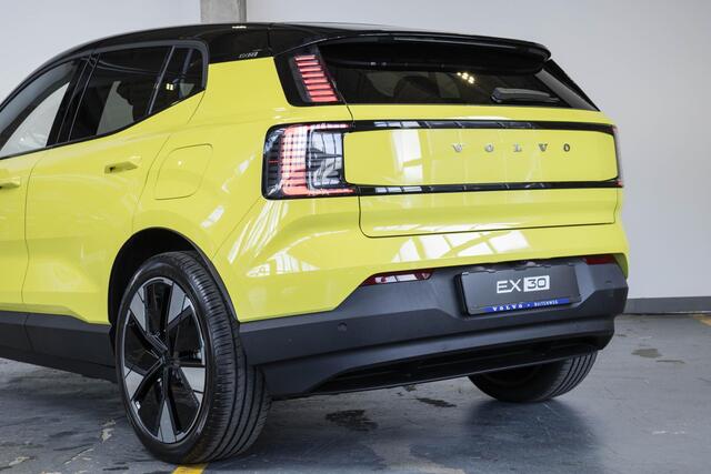 Volvo EX30 Single Motor Extended Range Plus 69 kWh | Gratis Wall box| Warmtepomp| Harman Kardon Premium Audio | Pilot Assist | Keyless Entry / Drive | Achteruitrijcamera | Stoel/Stuurverwarming