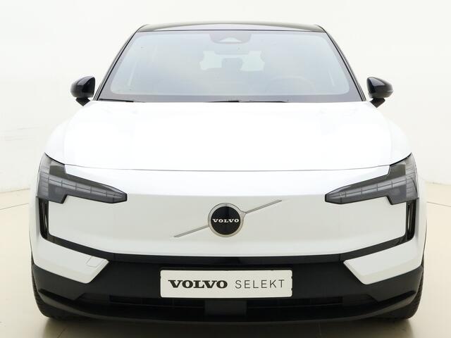 Volvo EX30 Extended Range Ultra / Mist interieur / 20'' / Stoel + Stuurw. Verwarming / Getint glas / Snel leverbaar ! /