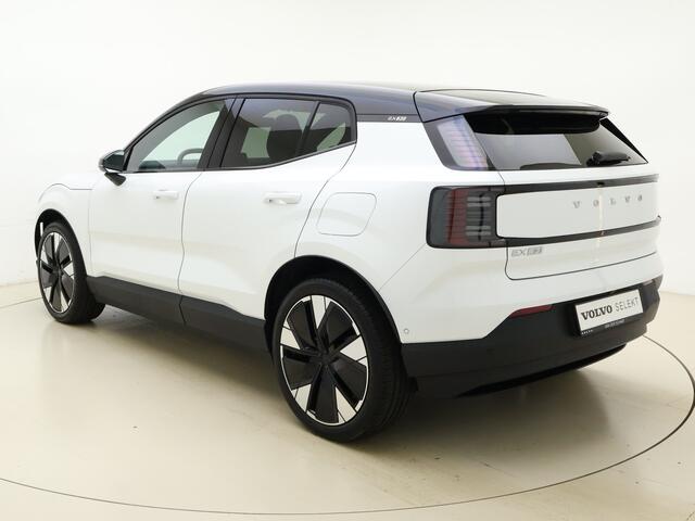 Volvo EX30 Extended Range Ultra / Mist interieur / 20'' / Stoel + Stuurw. Verwarming / Getint glas / Snel leverbaar ! /