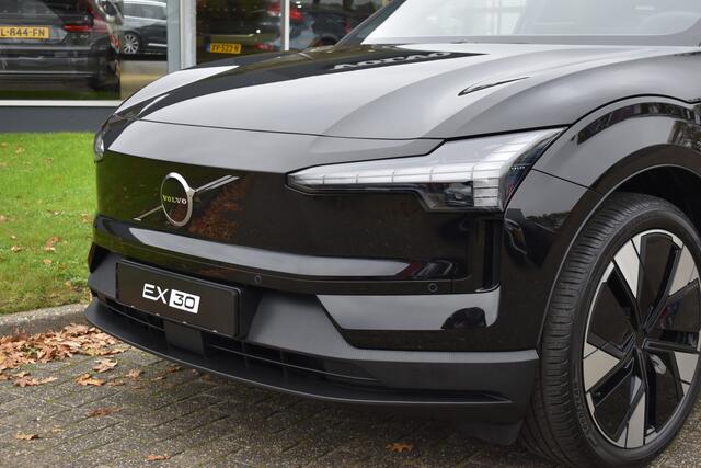 Volvo EX30 Single Motor 272PK Extended Range Plus 69 kWh | ACC | H&K | Blis | Stoel/Stuurverwarming | 20"LMV | Camera | Getint glas