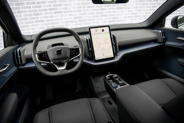Volvo EX30 Single Motor Extended Range Plus 69 kWh | 20 Inch lichtmetalen velgen | Extra getint glas | Stoel + Stuurverwarming | Keyless | Harman Kardon audio