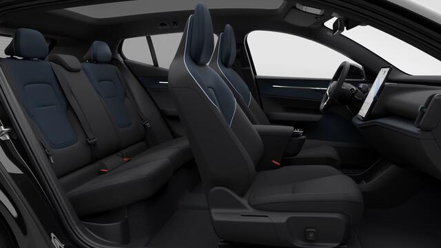 Volvo EX30 Single Motor Extended Range Ultra 69 kWh | Direct leverbaar | Panorama dak | Elektrisch verstelbare voorstoelen |
