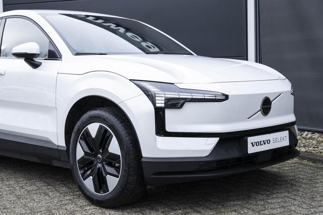 Volvo EX30 Single Motor Core 51 kWh | Verwarmbare voorstoelen en Stuurwiel | Adaptieve Cruise control | Blind spot | Interieur Voorverwarming | Parkeer Camera.