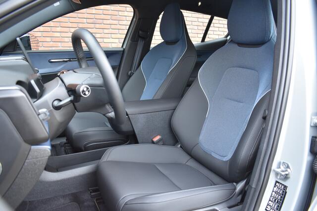 Volvo EX30 Single Motor 272PK Extended Range Plus 69 kWh | Climate Pack |
