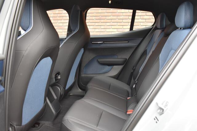 Volvo EX30 Single Motor 272PK Extended Range Plus 69 kWh | Climate Pack |