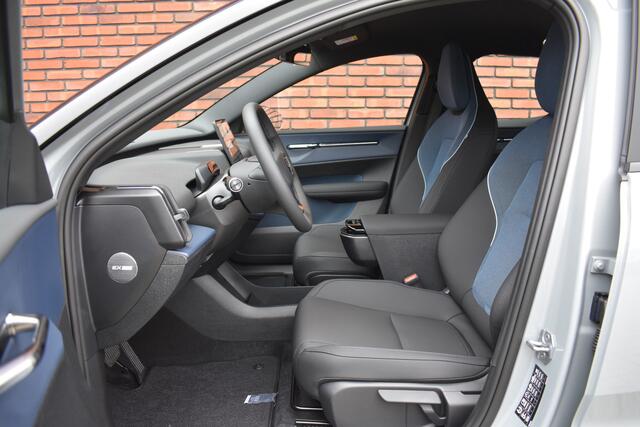 Volvo EX30 Single Motor 272PK Extended Range Plus 69 kWh | Climate Pack |