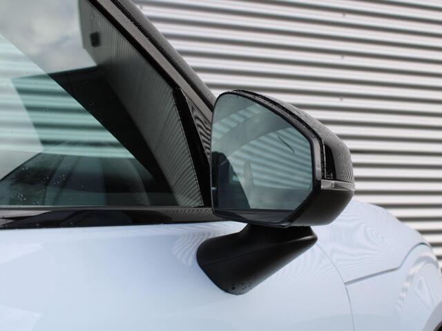Volvo EX30 Single Motor Extended Range Plus Automaat / Privacy Glass / Google Maps Navi / Warmtepomp