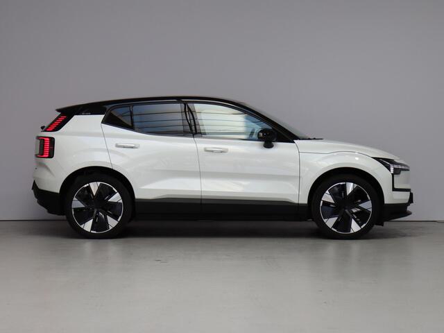 Volvo EX30 Single Motor Extended Range Plus 69 kWh / Climate / 20" / Privacy glass