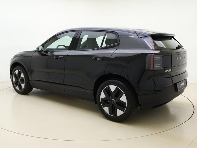 Volvo EX30 Extended Range Core 69 kWh / DIRECT LEVERBAAR / NIEUW / CLIMATE / METALLIC LAK /