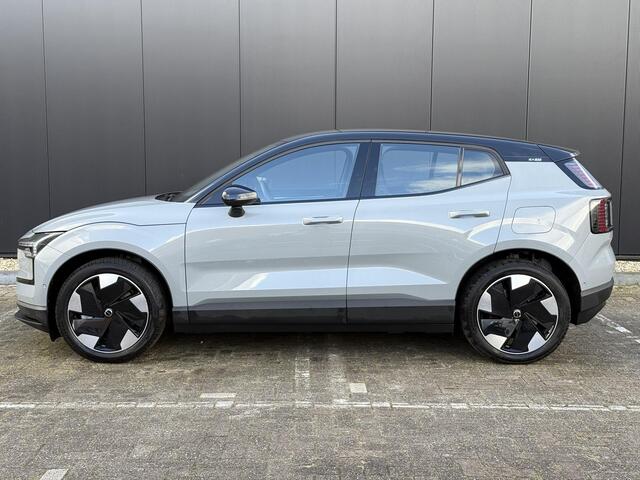 Volvo EX30 Twin Motor Performance Ultra 69 kWh / Panoramadak / Adaptive Cruise / 360 camera / Keyless / Harman Kardon / Elektrisch bedienbare bestuurders stoel /