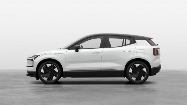 Volvo EX30 Extended Range MY25 Plus Climate Pack Pilot