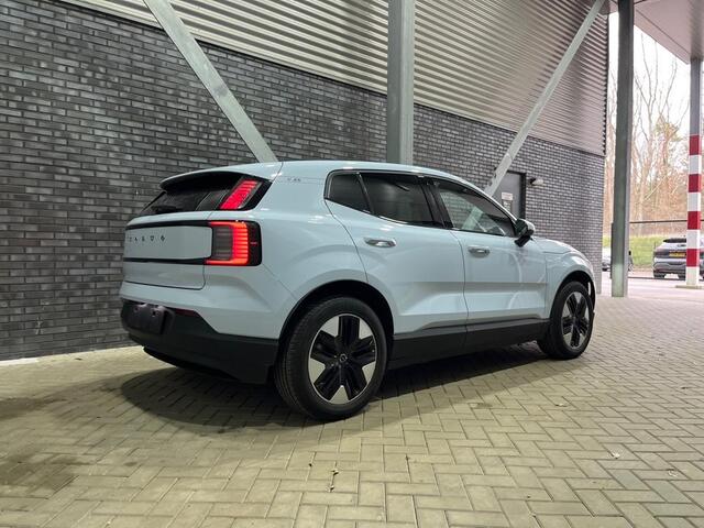 Volvo EX30 Single Motor Extended Range Core 69 kWh | Stoel+Stuurverwarming | Camera | ACC | BLIS