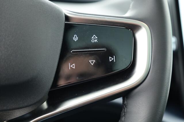 Volvo EX30 Single Motor Extended Range Ultra 69 kWh | Pano | Stoel- Stuurverw. | 360cam | Pilot Assist | Harman Kardon