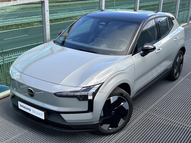 Volvo EX30 Twin Motor Performance Ultra 69 kWh Panorama dak, electr. verstelbare stoelen voor, Harman-Kardon premium audio, 360Gr Parkeer camera
