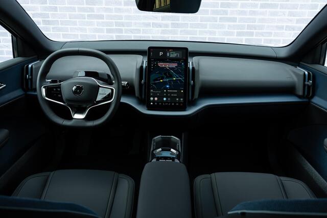 Volvo EX30 Single Motor Extended Range Ultra 69 kWh | Adaptieve Cruise Control | Extra getint glas | 360 Graden camera | Harman Kardon audio | Keyless