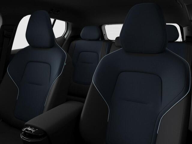 Volvo EX30 Single Motor Extended Range Ultra 69 kWh | Getinte Ramen | 20 inch Aero wielen | Nieuw uit voorraad
