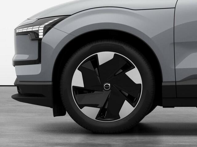 Volvo EX30 Single Motor Extended Range Plus 69 kWh | Getinte Ramen | Nieuw uit voorraad