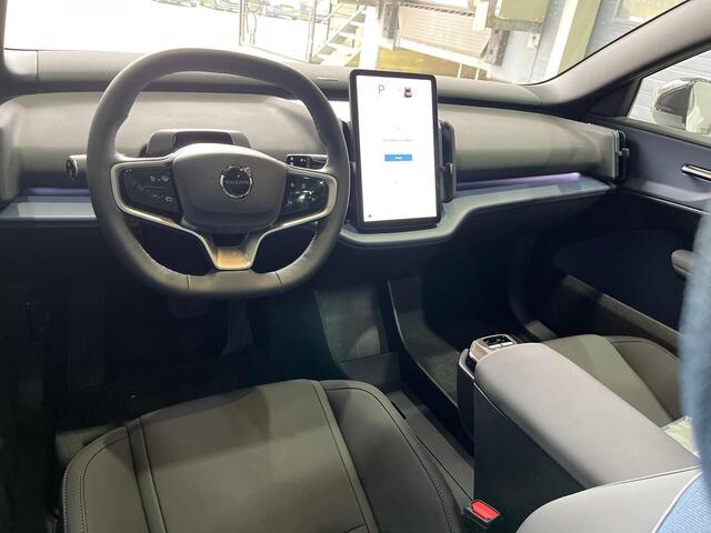 Volvo EX30 Single Motor Extended Range Ultra 69 kWh | Stoel+Stuurverwarming | 20 Inch | Getint Glas | Panoramadak | harman/kardon