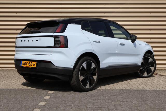 Volvo EX30 Twin Motor Performance Ultra 69 kWh