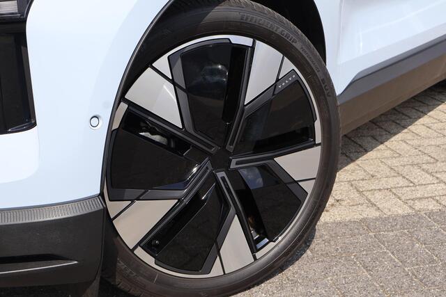 Volvo EX30 Twin Motor Performance Ultra 69 kWh