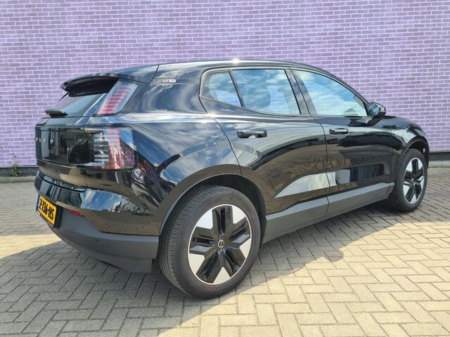 Volvo EX30 Single Motor Extended Range Core 69 kWh | Google Maps | Camera | Adaptive Cruise | Dodehoekmelding | Wamtepomp | Parkeerverwarming met timer