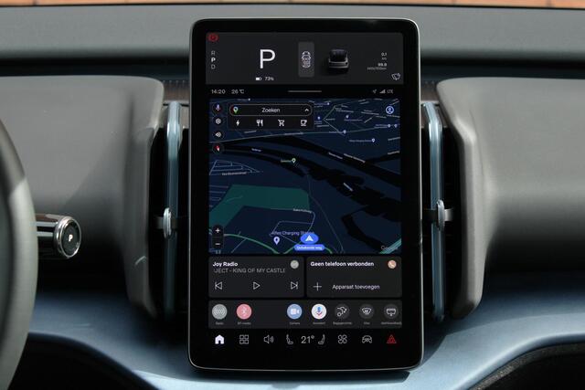 Volvo EX30 Twin Motor Performance Ultra | Verwarmbare Voorstoelen | 20" Aero Velgen | Getint Glas Achter | Panorama Dak | 360 Graden Camera | Parkeersensoren | Navigatiesysteem | Harman Kardon Premium Audio | Apple Carplay/Android Auto | Adaptieve Cruise Control | D