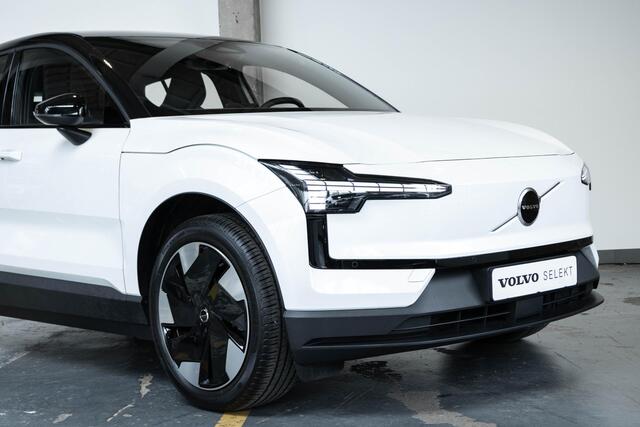 Volvo EX30 Single Motor Extended Range Plus 69 kWh | Harman Kardon audio | Stoelverwarming | Stuurwielverwarming | Google infotainment | Apple carplay/android auto | Parkeercamera | Parkeersensoren voor + achter