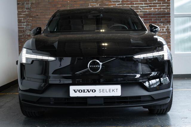 Volvo EX30 Single Motor Extended Range Plus 69 kWh | Harman Kardon premium audio | Google infotainment | Warmtepomp | Brake Assist system | Parkeer sensoren voor + achter | Parkeercamera | Volvo on Call | Keyless entree
