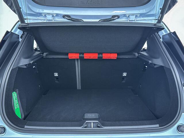 Volvo EX30 Twin Motor Performance Ultra 69 kWh | Panoramadak | 360º camera | Stoel- en stuurverwarming | Harman Kardon