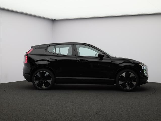 Volvo EX30 Single Motor Extended Range Plus 69 kWh / 20" Wielen / Harman Kardon / Adaptive Cruise / BLIS / Pilot Assist / Parkeercamera / Keyless /