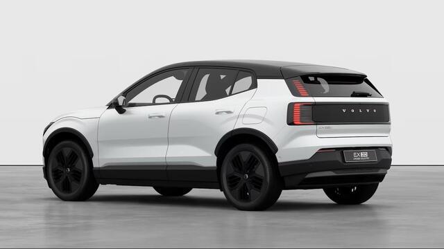Volvo EX30 Cross Country Twin Motor Performance Ultra 69 kWh / Nieuw uit voorraad / Elek. stoelen / Stoelen + stuur verwarmd / Harman Kardon /