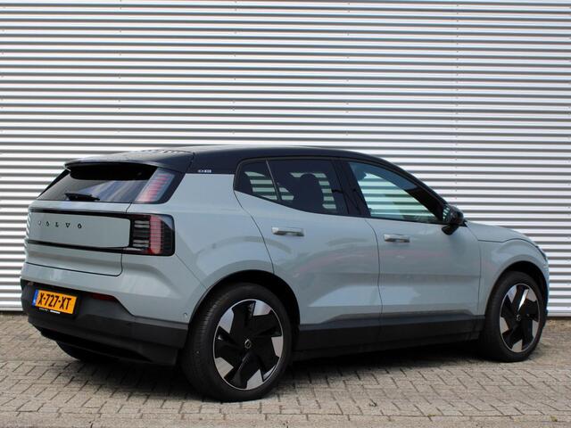 Volvo EX30 Twin Motor Performance Ultra Automaat / Panoramadak / Adaptive Cruise / 360* camera / Privacy Glass / Harman Kardon audio