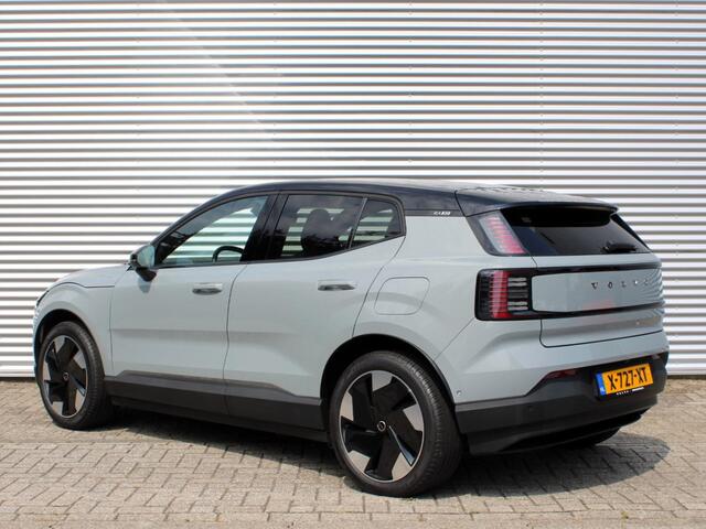 Volvo EX30 Twin Motor Performance Ultra Automaat / Panoramadak / Adaptive Cruise / 360* camera / Privacy Glass / Harman Kardon audio