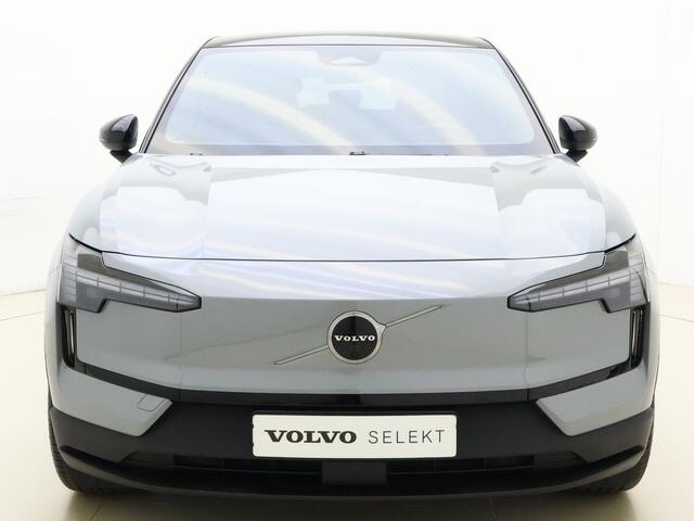 Volvo EX30 Extended Range Ultra 69 kWh / ¤ 7.000,- VOORAADKORTING / NIEUW 10km! / DIRECT LEVERBAAR / WOOL BLEND / GETINT GLAS / 22kw LADER / PANORAMADAK / 360 CAMERA / ELEKTR. STOELEN /