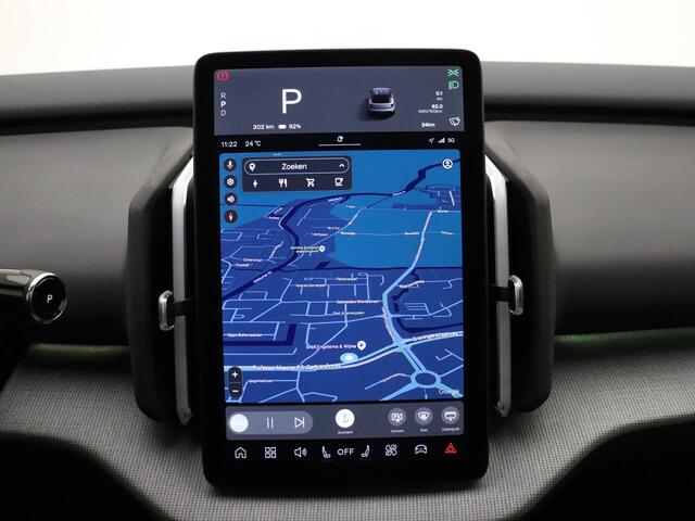 Volvo EX30 Cross Country Twin Motor Performance Ultra 69 kWh / NIEUW 10KM! / 4X4 /Stoelverwarming + Stuurw. Verwarming | Getint Glas Achter | Panorama Dak | 360 Graden Camera | Parkeersensoren | Google | Harman Kardon Premium Audio
