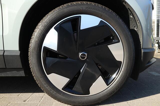 Volvo EX30 Single Motor Extended Range Plus 69 kWh