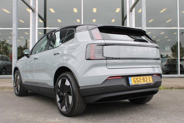 Volvo EX30 Single Motor Extended Range Plus 69 kWh | DEMO DEAL | Adapt. Cruise | BLIS | Harman&Kardon | Keytag | PDC + Camera | El. Achterklep