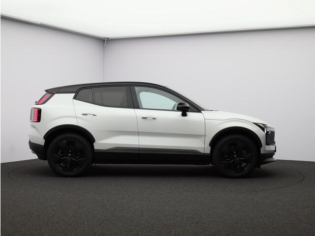 Volvo EX30 Cross Country Twin Motor Performance Ultra 69 kWh / Pano. dak / Elek. verstelbare stoelen / Stoel + Stuurwielverwarming / 360 camera / Harman Kardon / BLIS