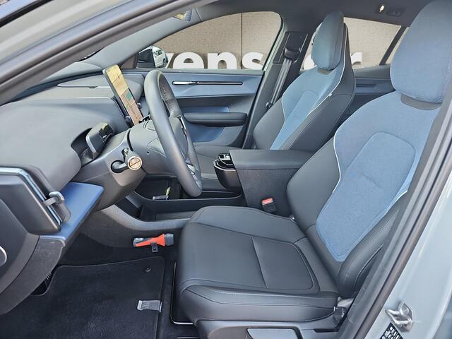 Volvo EX30 Single Motor Extended Range Plus 69 kWh | Harman/Kardon Audio | Keyless Entry | Elektrische achterklep | Adaptive Cruise Control |