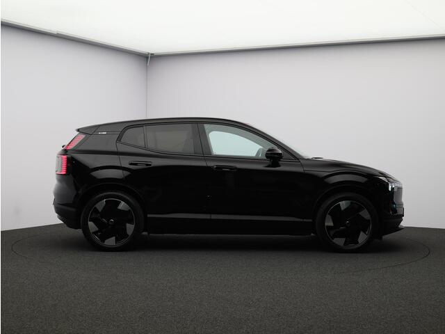 Volvo EX30 Single Motor Extended Range Plus 69 kWh / Stoel- + Stuurwielverwarming / BLIS / Achterruitrijcamera / Adapt. Cruise Control / Getint glas