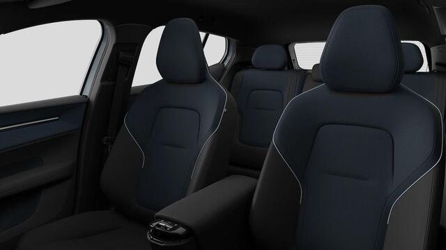 Volvo EX30 Single Motor Extended Range Europa 69 kWh | Verwacht Dec. 2025 | 17% Bijtelling | 20" Y-Spaaks Lichtmetalen Wielen | Elektrisch Verstelbare Voorstoelen | Stoel & Stuurverwarming | Harman Kardon Premium Audio |