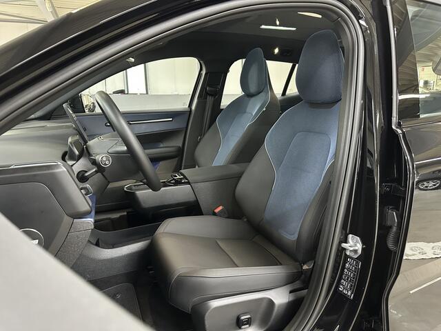 Volvo EX30 Single Motor Extended Range Ultra 272pk 69 kWh | H/K | 360 camera | Panorama | Winter-pakket