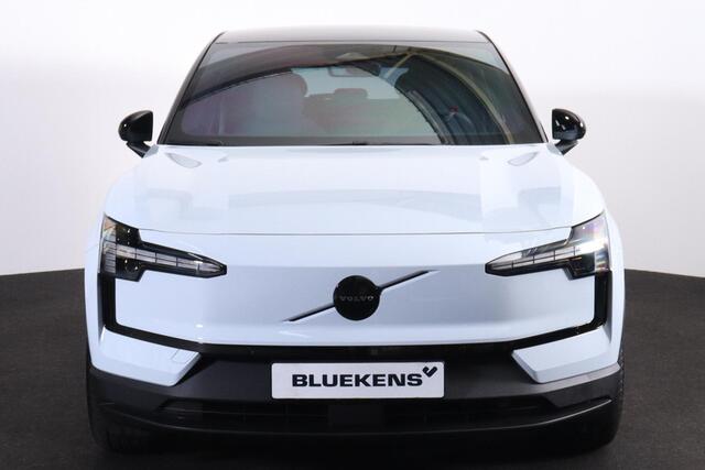 Volvo EX30 Single Motor Extended Range Plus 69 kWh - Adaptive Cruise Control - Elektrisch bedienbare voorstoelen - Climate Pack - Parkeercamera achter - Harman Kardon Audio - Getint glas - Verwarmde voorstoelen & stuur - Parkeersensoren voor & achter - Draadloze tel